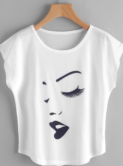 Shé by Shelé BOUTIQUE Item Tops - NEW Face Print Tshirt